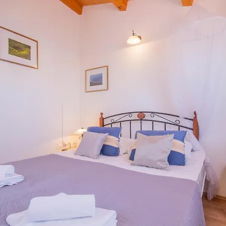 Appartement Aldo Sea View Pula