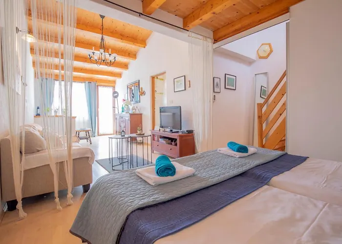 Aldo Sea View פולה