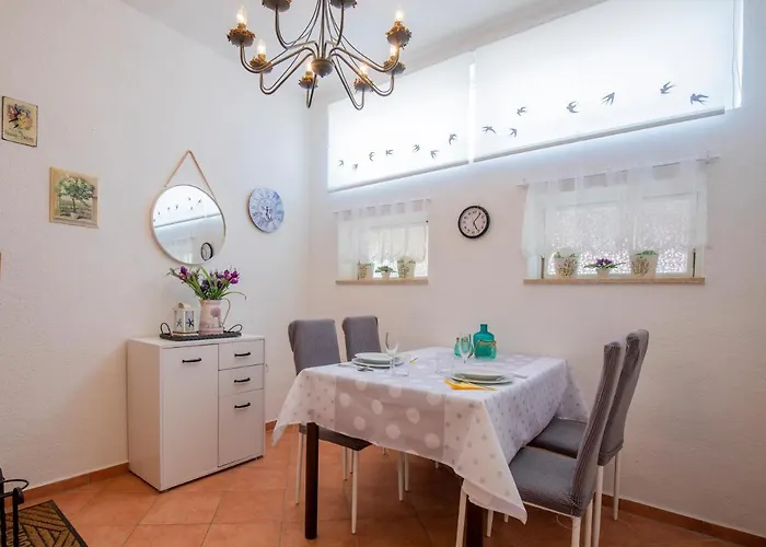 דירה Aldo Sea View *